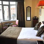 Parliament Hotel