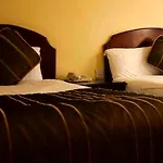Parliament Hotel 3*