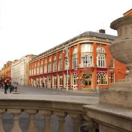 Hotel Parliament 3*